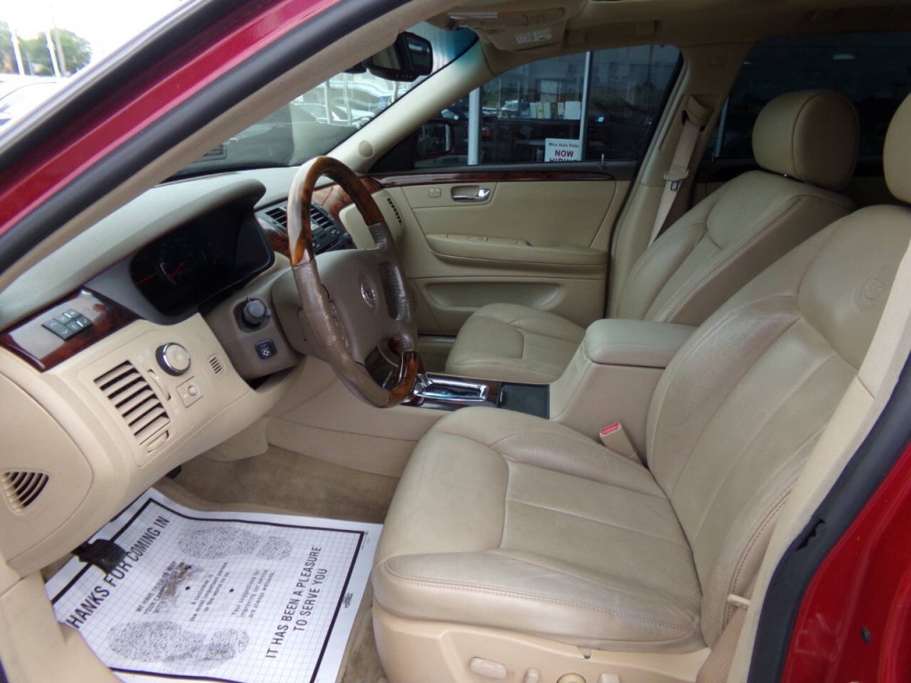 2006 Cadillac DTS Image 8