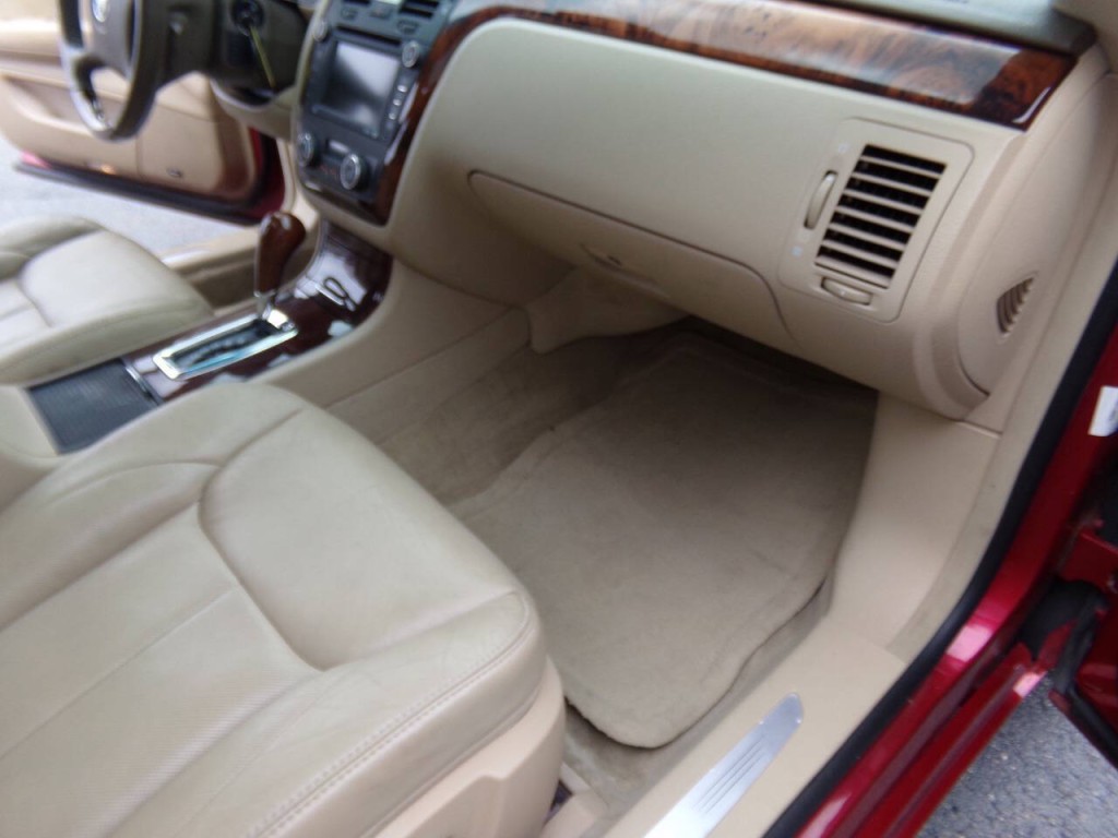 2006 Cadillac DTS Image 31
