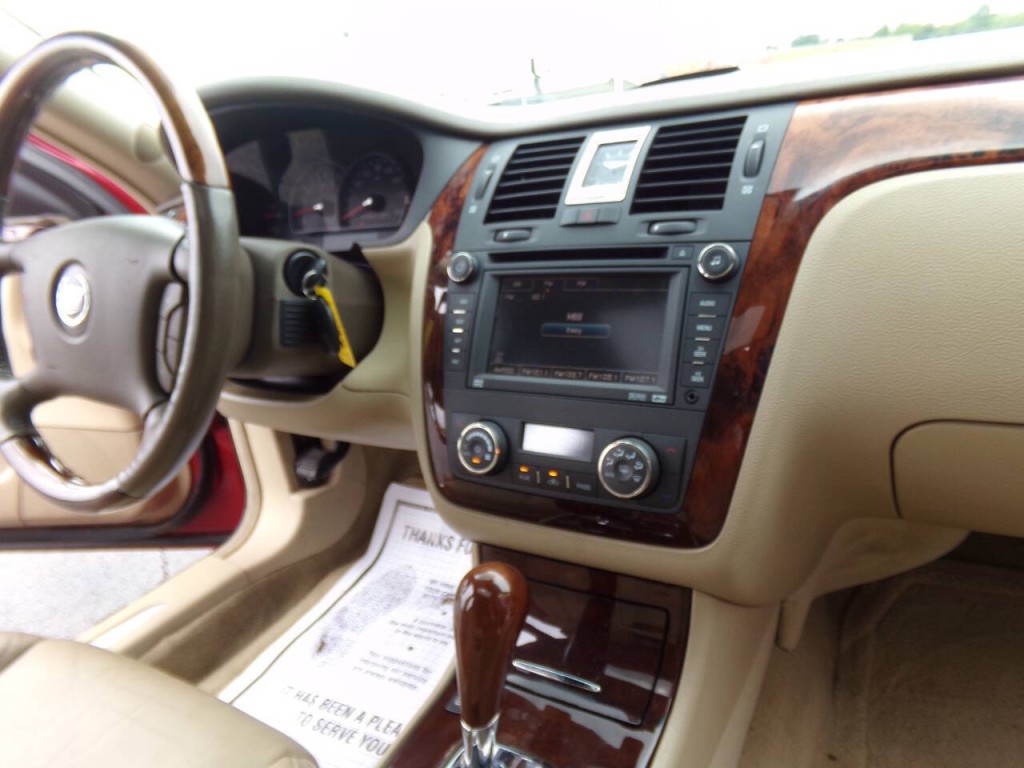2006 Cadillac DTS Image 35