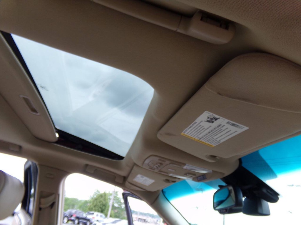 2006 Cadillac DTS Image 37