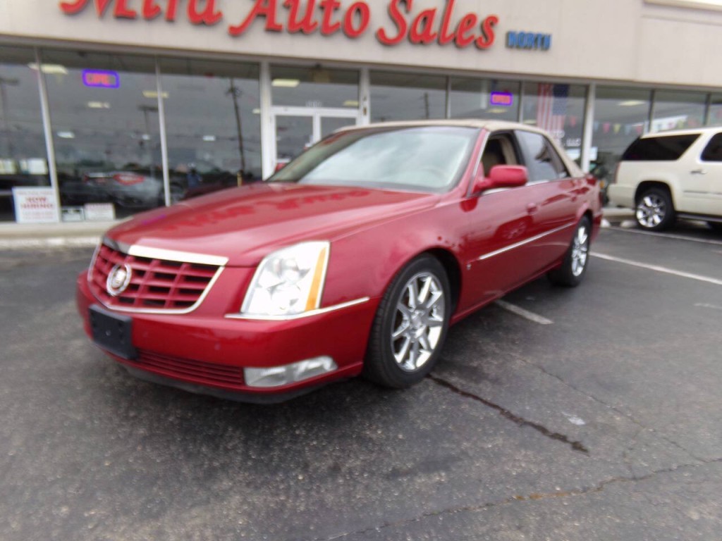 2006 Cadillac DTS Image 42