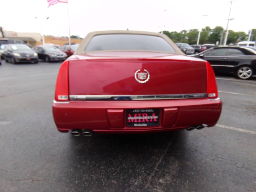 2006 Cadillac DTS Image 47