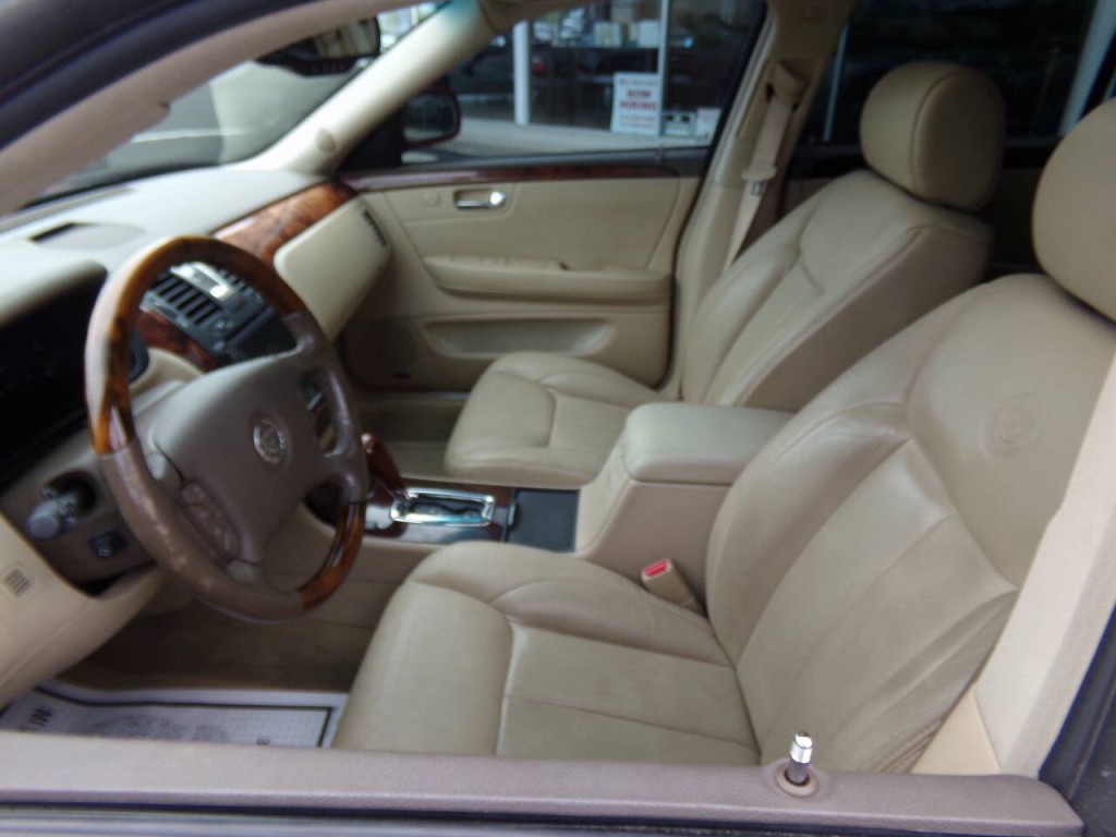 2006 Cadillac DTS Image 51