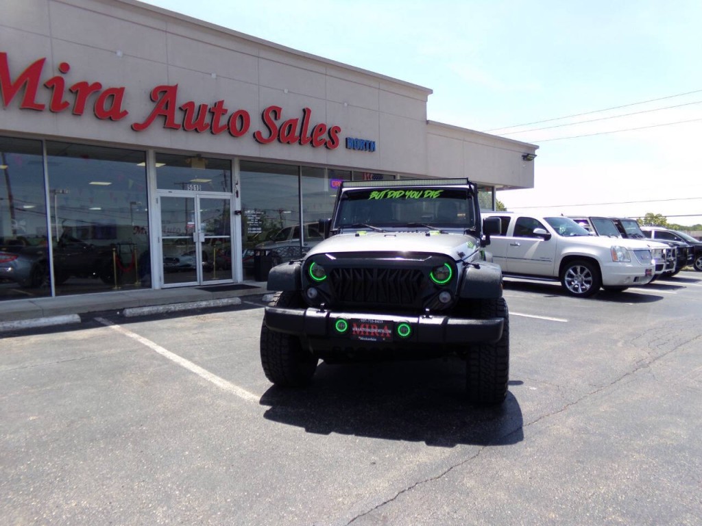 2014 Jeep Wrangler Image 2