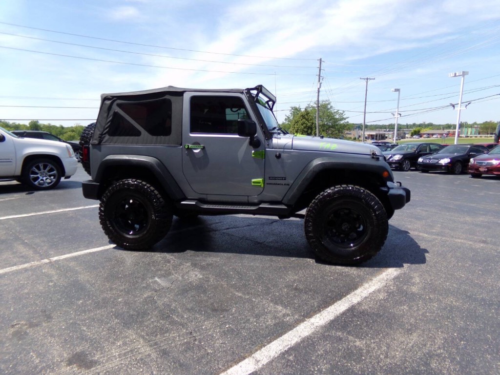 2014 Jeep Wrangler Image 3