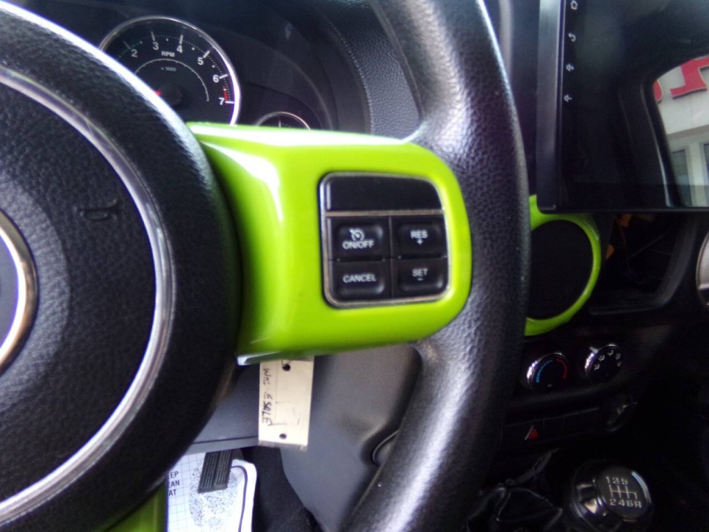 2014 Jeep Wrangler Image 8