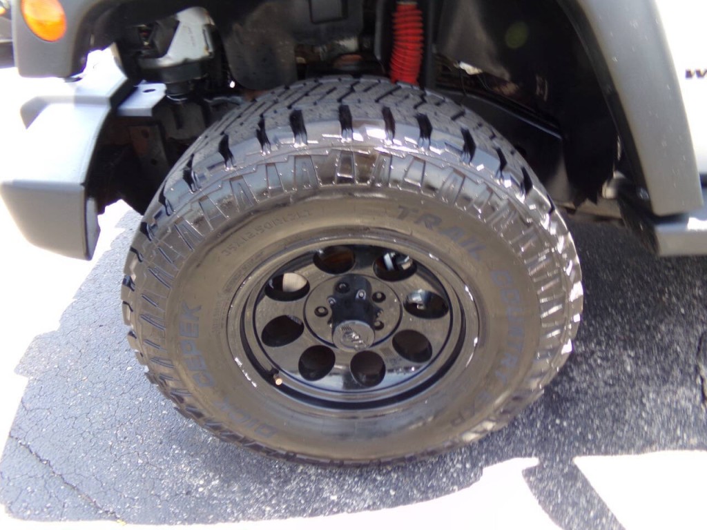 2014 Jeep Wrangler Image 29