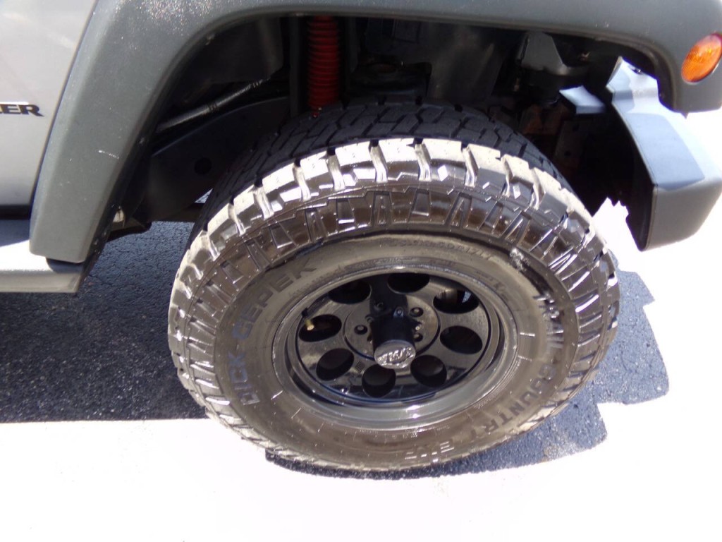 2014 Jeep Wrangler Image 32