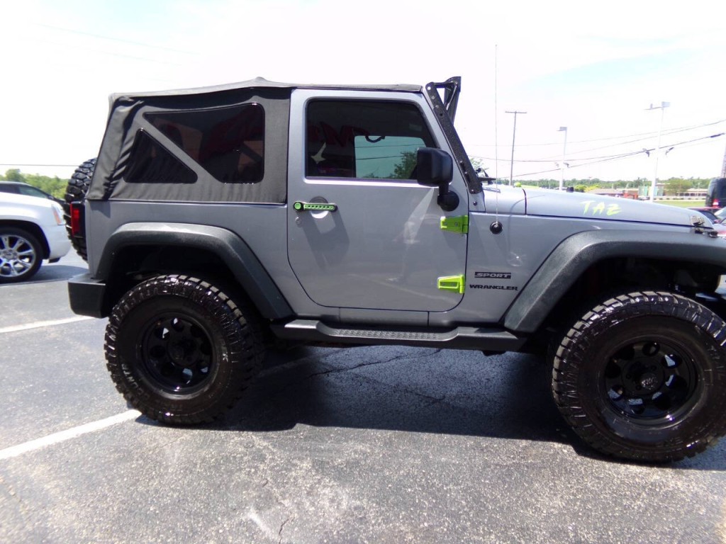 2014 Jeep Wrangler Image 45