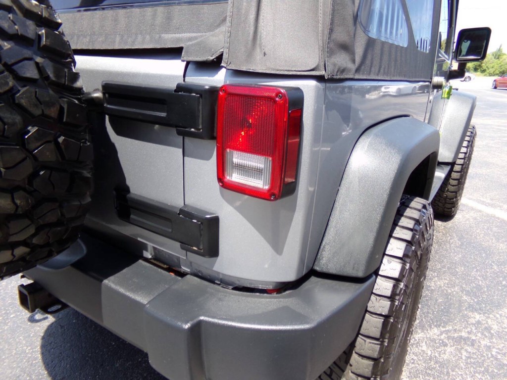 2014 Jeep Wrangler Image 56