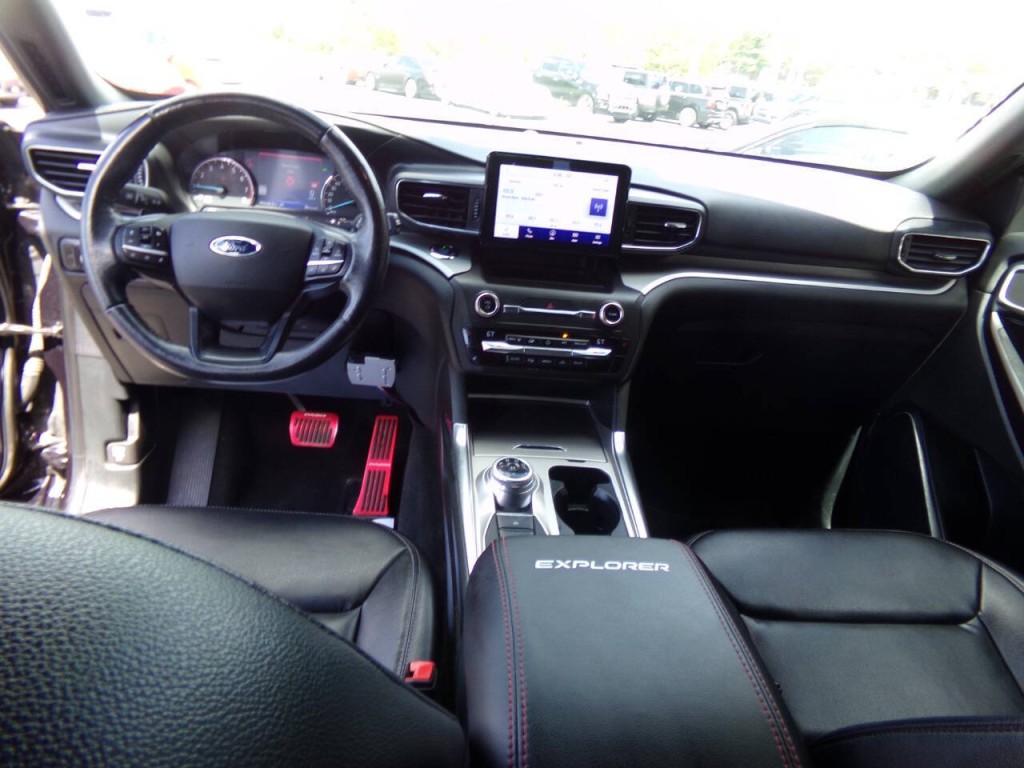 2020 Ford Explorer Image 33