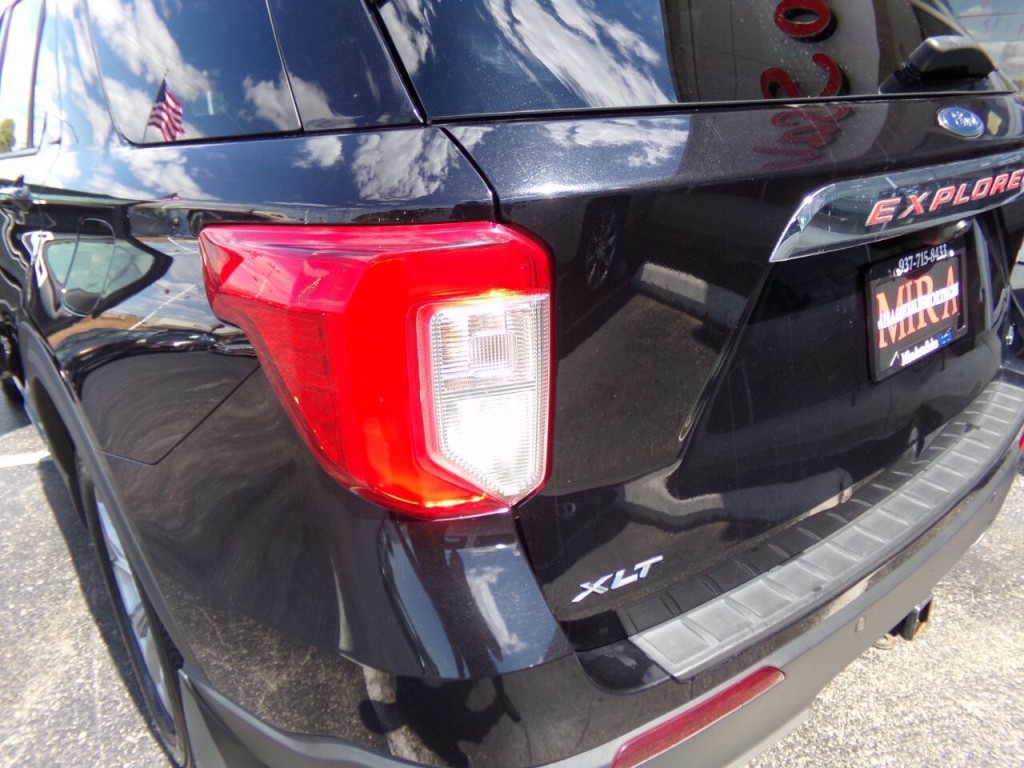 2020 Ford Explorer Image 37