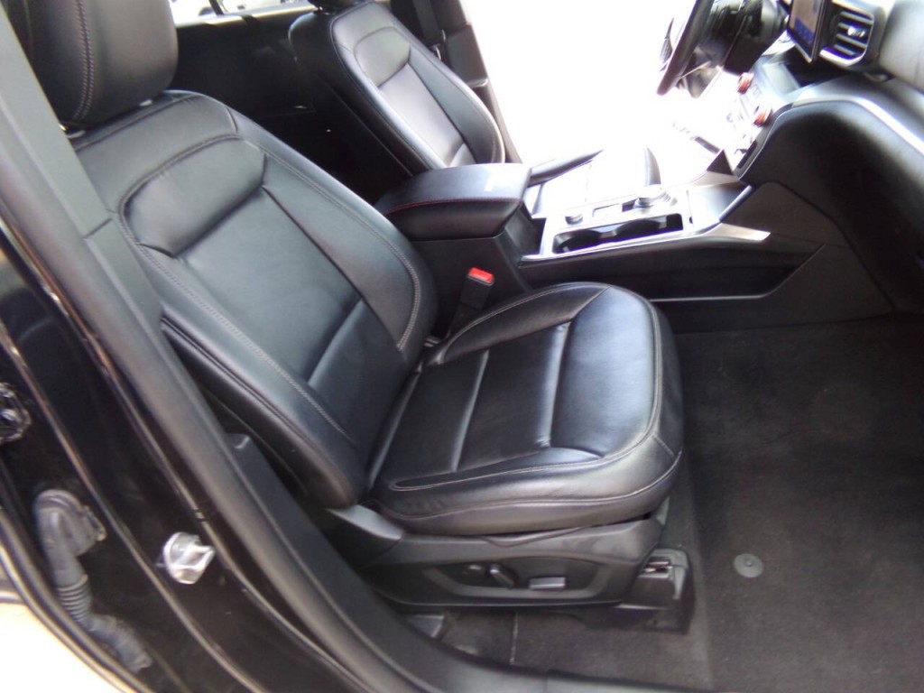 2020 Ford Explorer Image 45