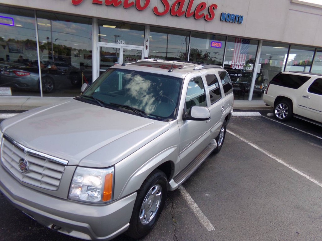 2005 Cadillac Escalade Image 7