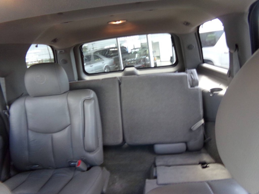 2005 Cadillac Escalade Image 63