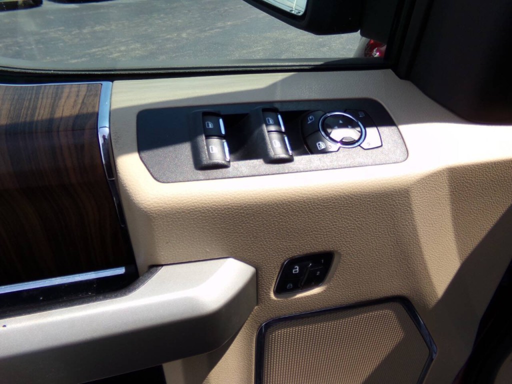 2016 Ford F-150 Image 20
