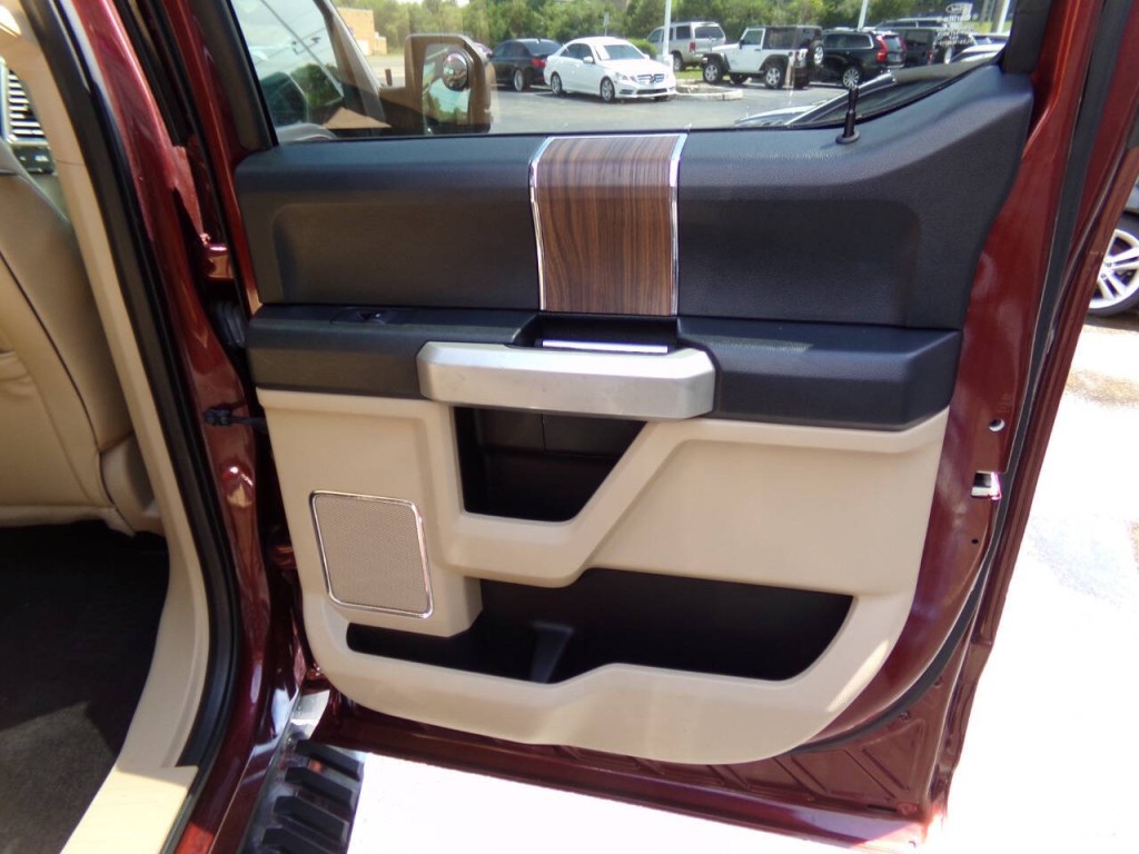 2016 Ford F-150 Image 38