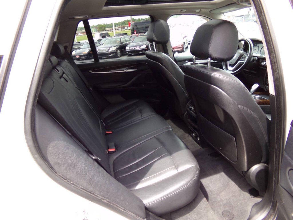 2015 BMW X5 Image 23