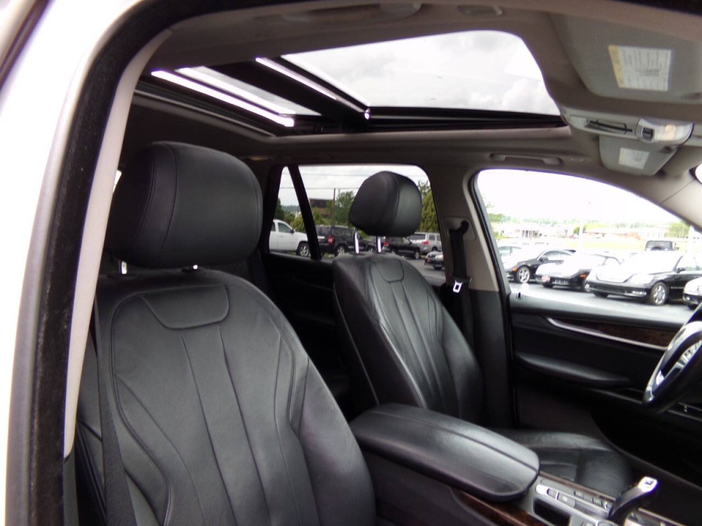2015 BMW X5 Image 30