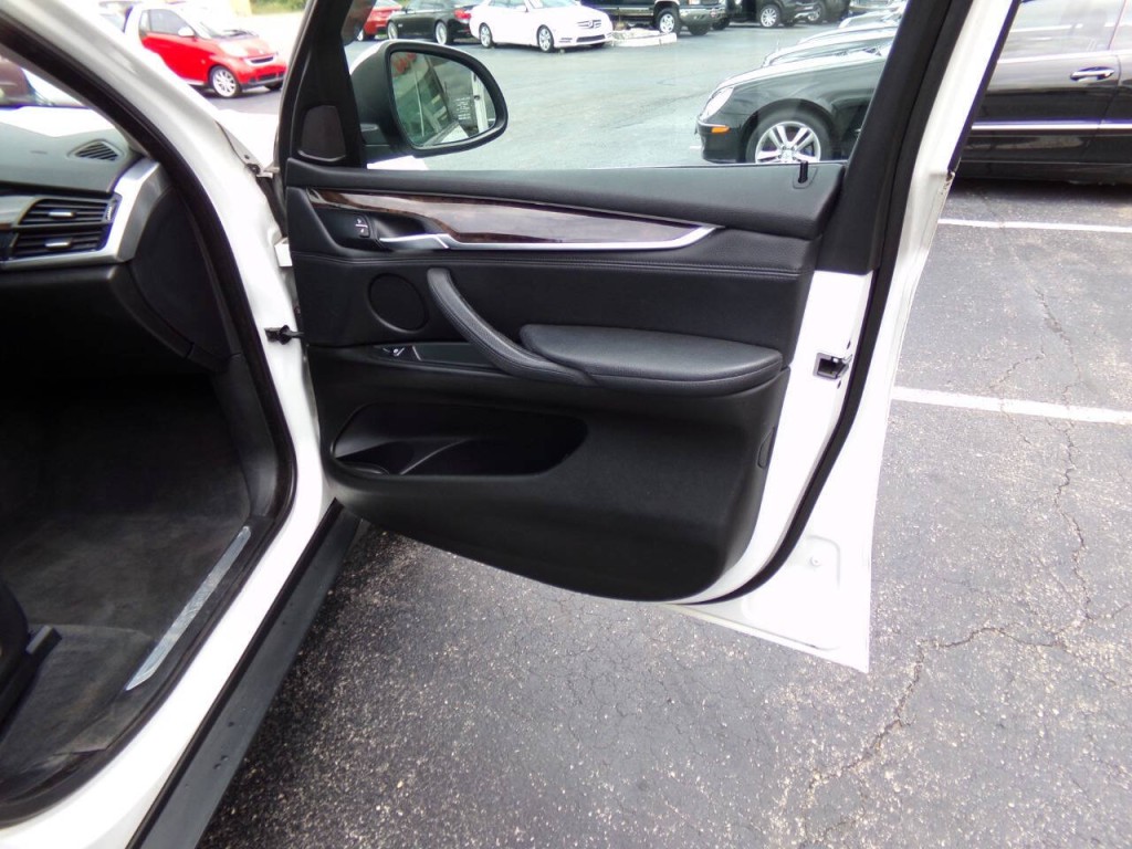 2015 BMW X5 Image 31