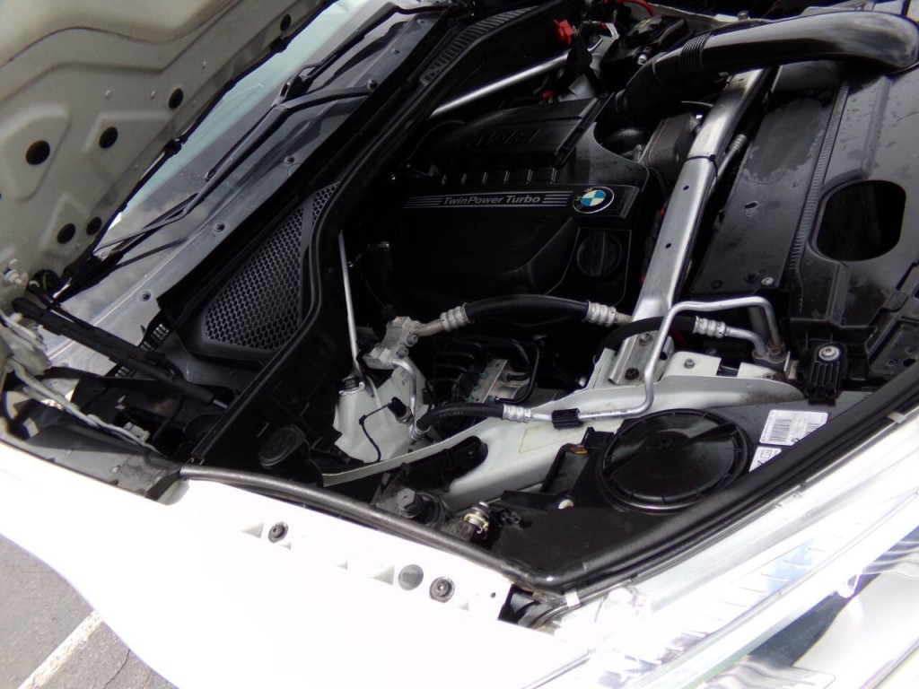 2015 BMW X5 Image 33
