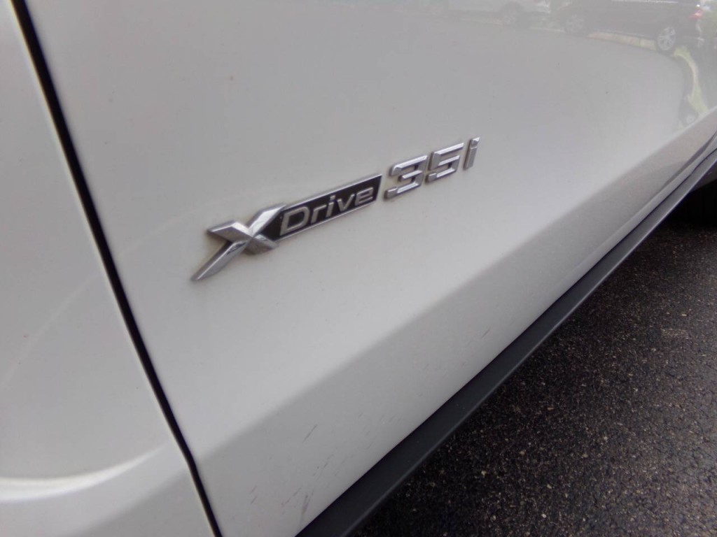 2015 BMW X5 Image 38