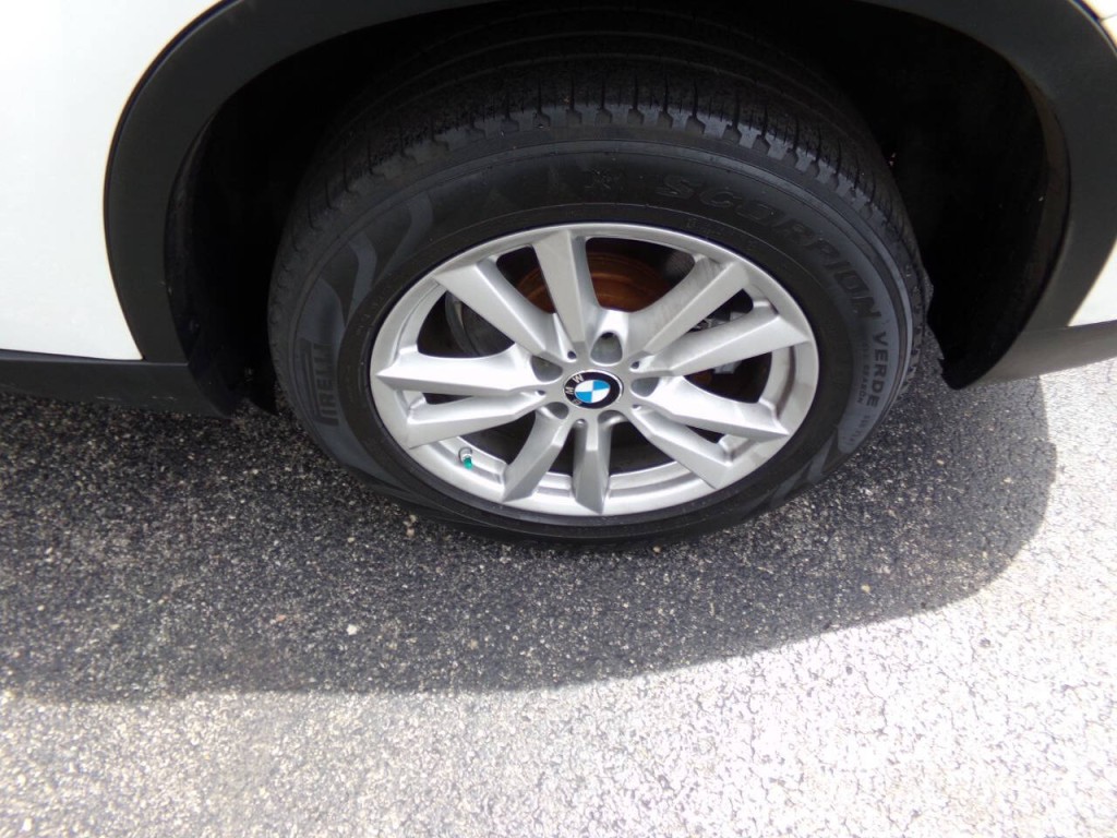 2015 BMW X5 Image 40