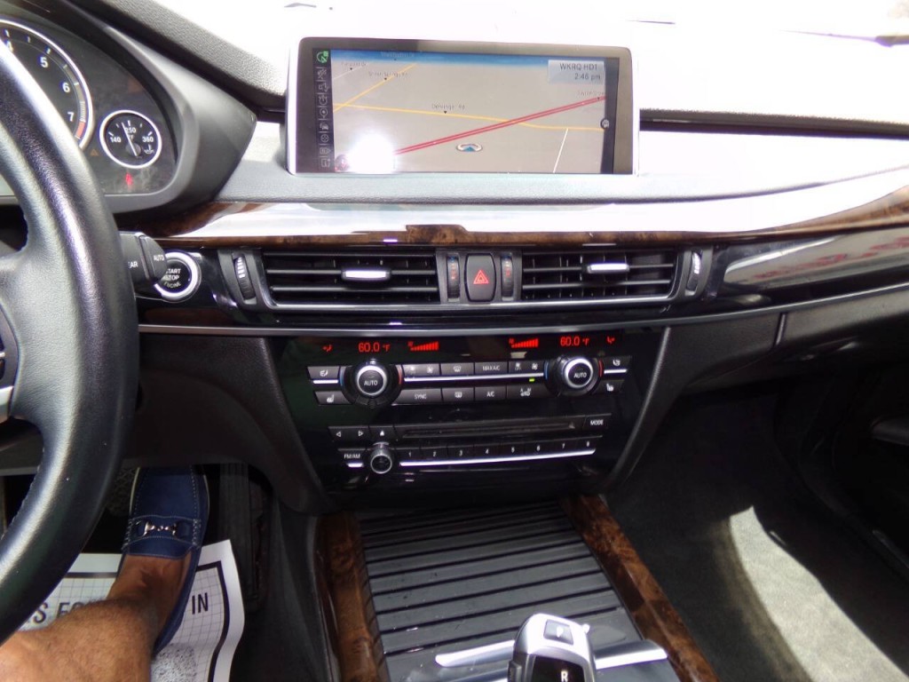 2015 BMW X5 Image 54