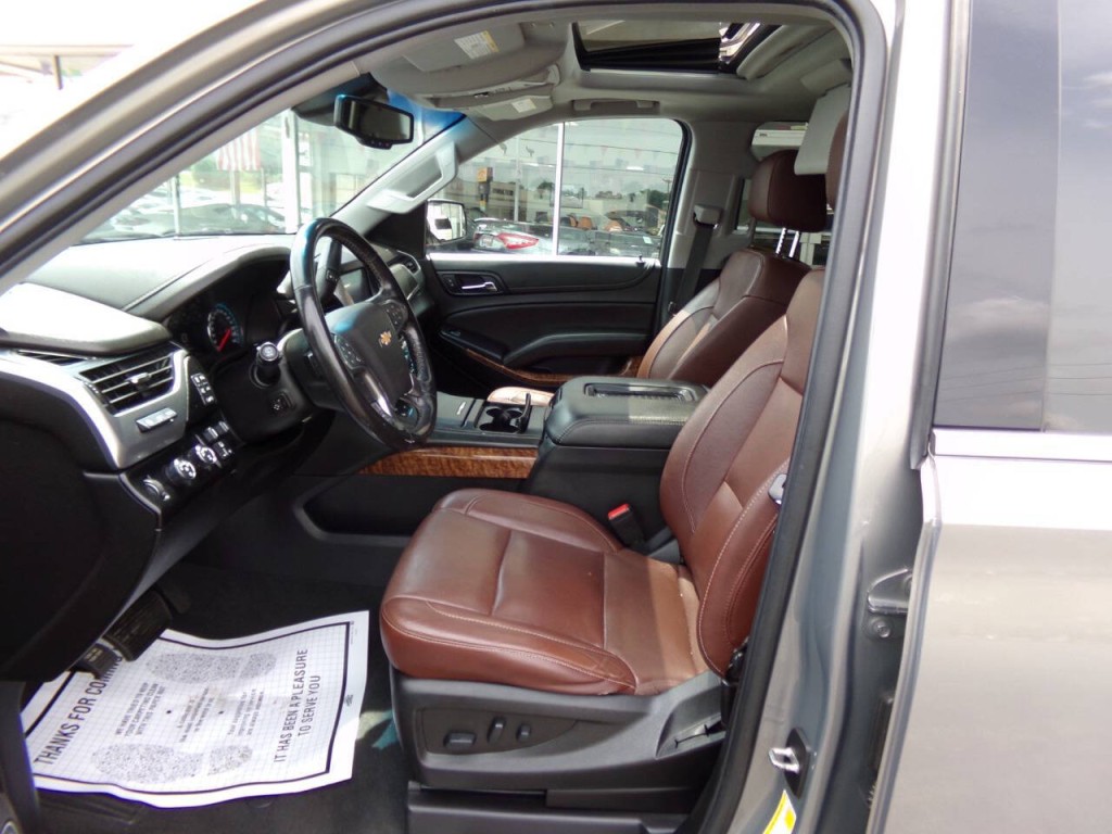 2019 Chevrolet Suburban Image 11