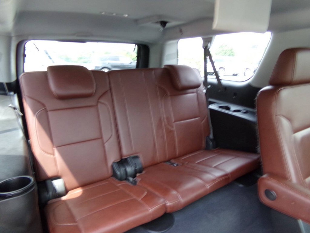 2019 Chevrolet Suburban Image 29