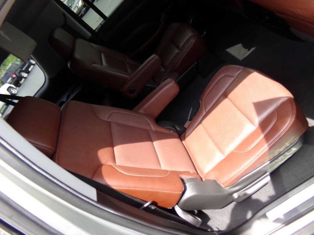 2019 Chevrolet Suburban Image 31