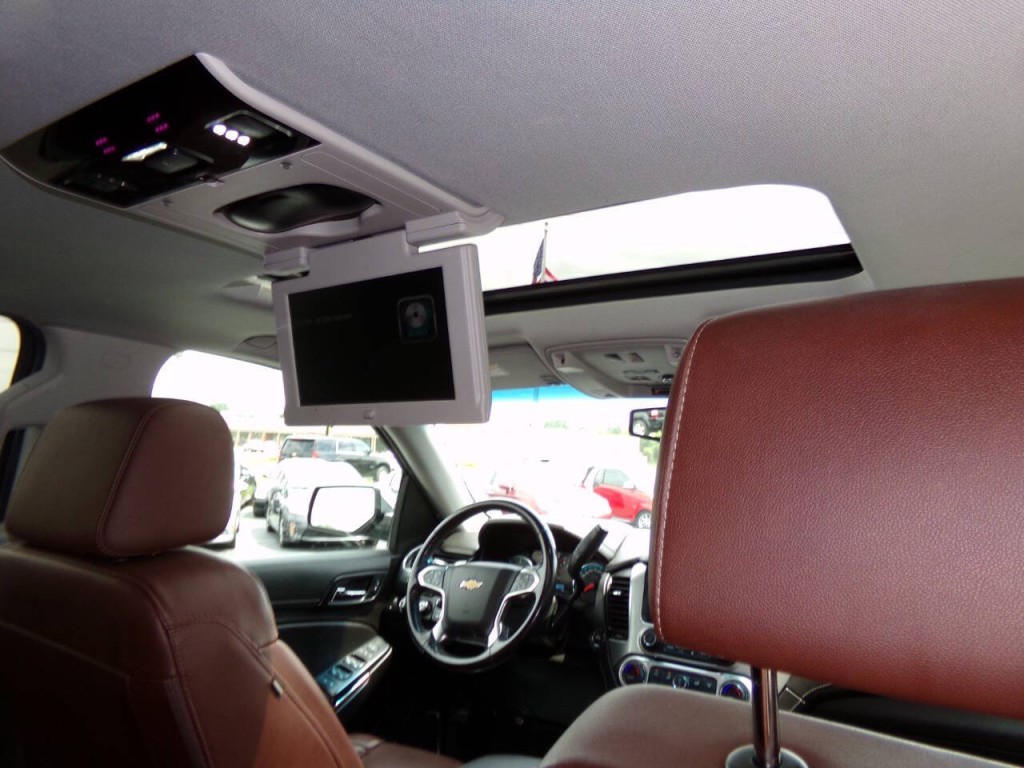 2019 Chevrolet Suburban Image 33