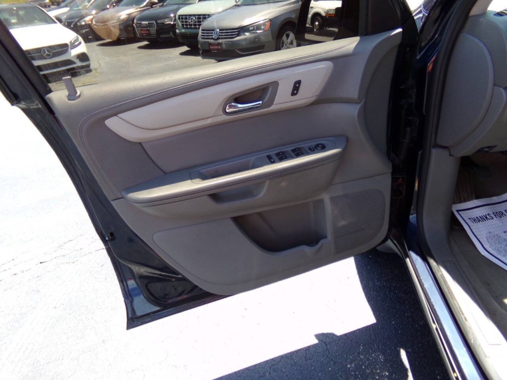 2017 Chevrolet Traverse Image 10