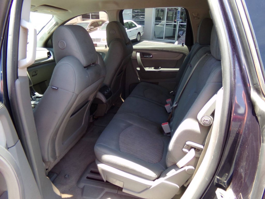 2017 Chevrolet Traverse Image 11