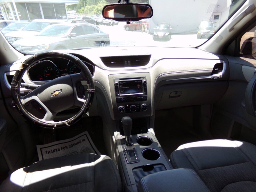 2017 Chevrolet Traverse Image 17