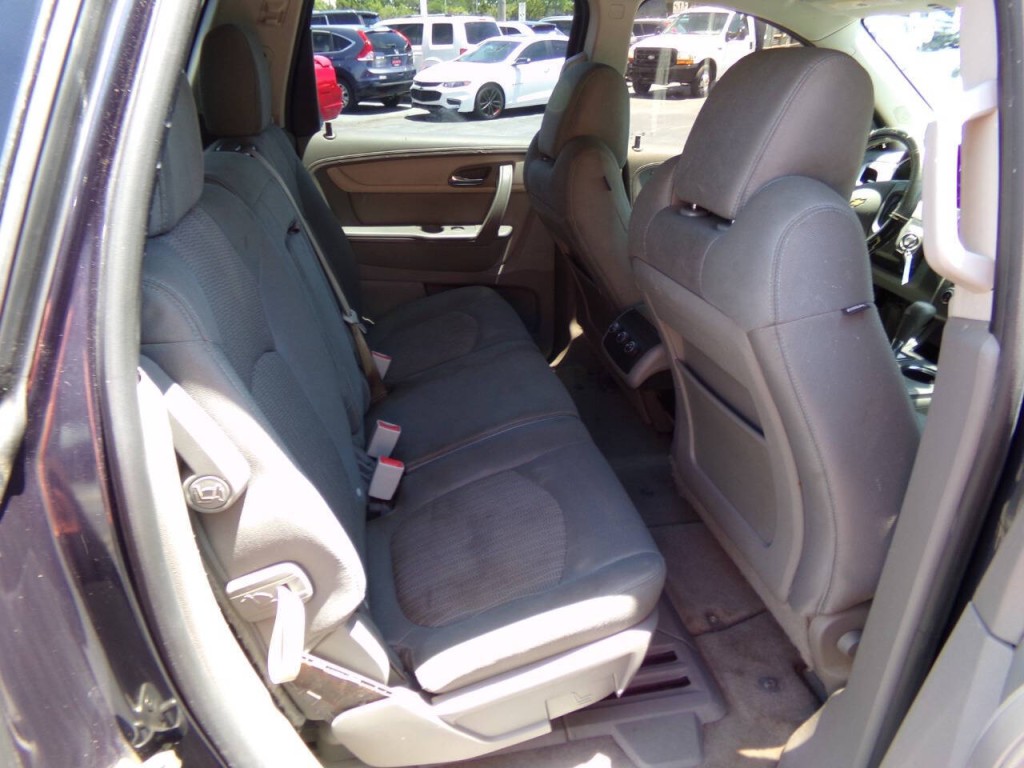 2017 Chevrolet Traverse Image 22
