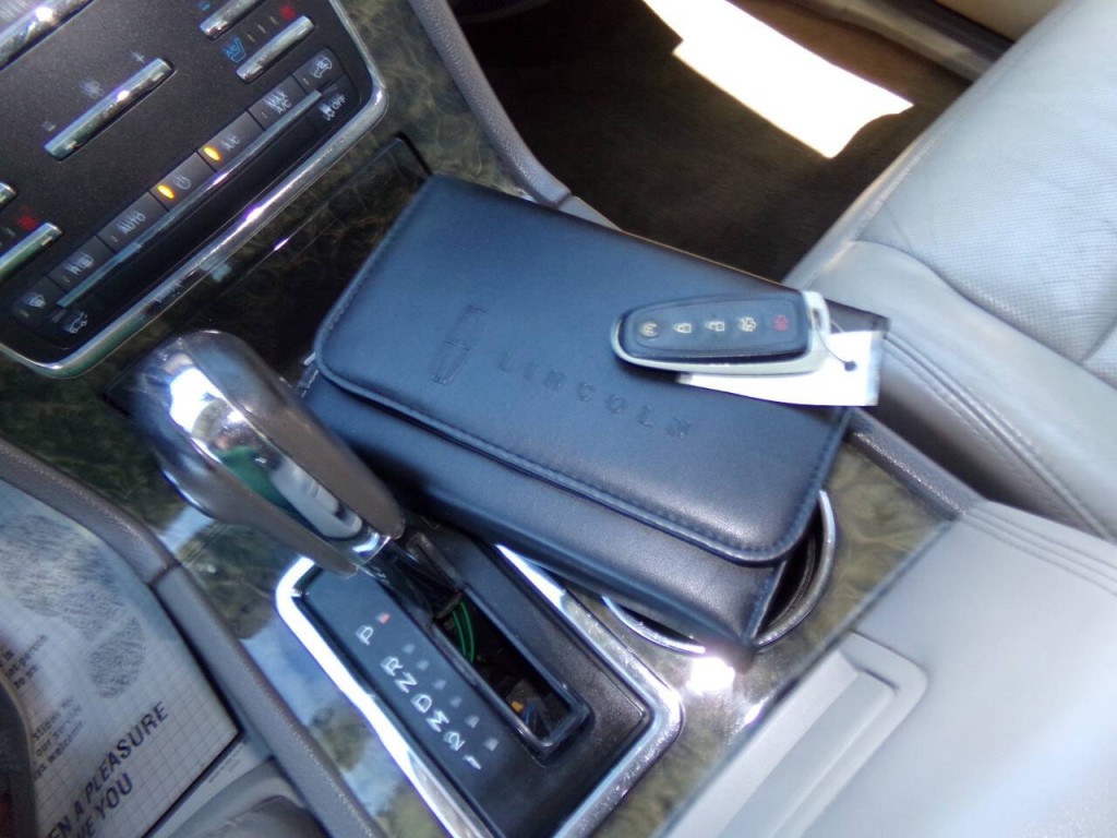 2016 Lincoln Navigator Image 72