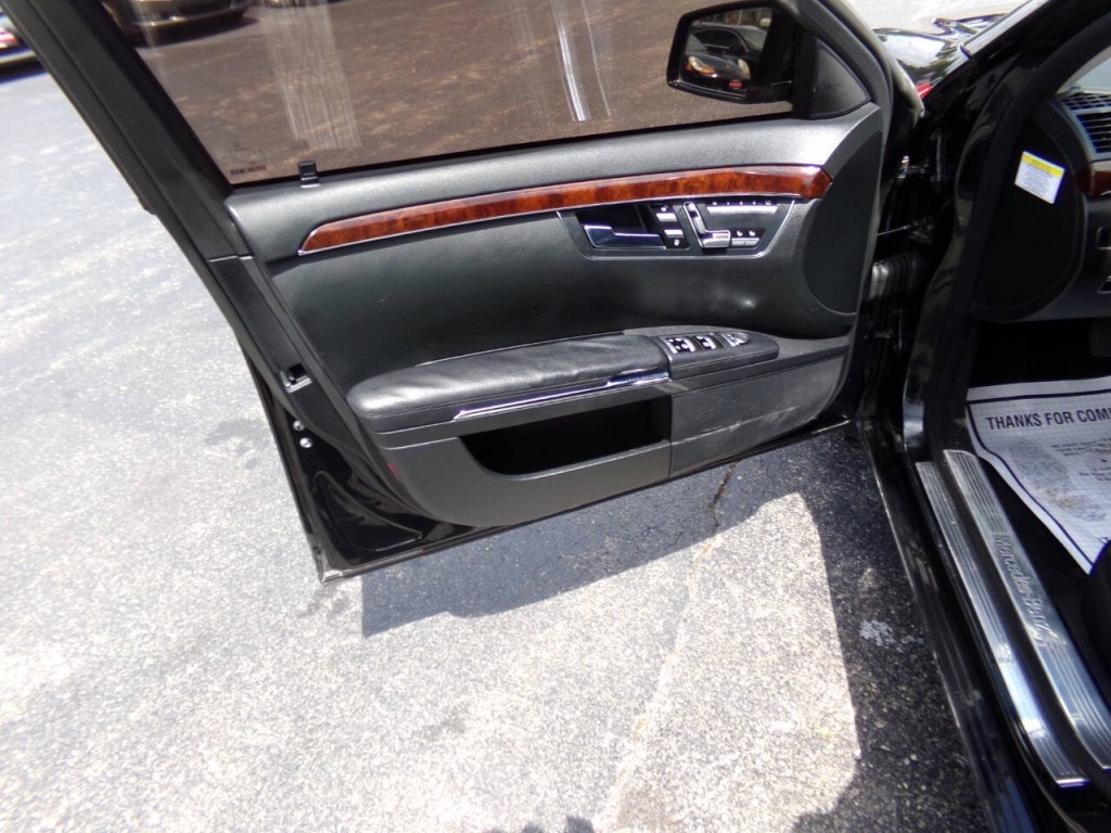 2013 Mercedes-Benz S-Class Image 14