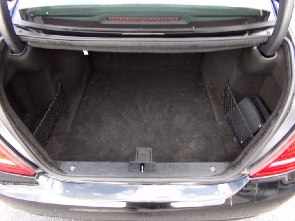 2013 Mercedes-Benz S-Class Image 23