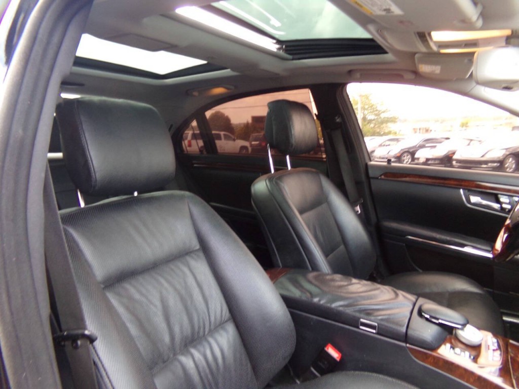 2013 Mercedes-Benz S-Class Image 35