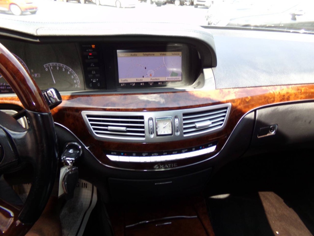 2013 Mercedes-Benz S-Class Image 62