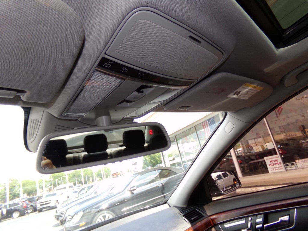 2013 Mercedes-Benz S-Class Image 72