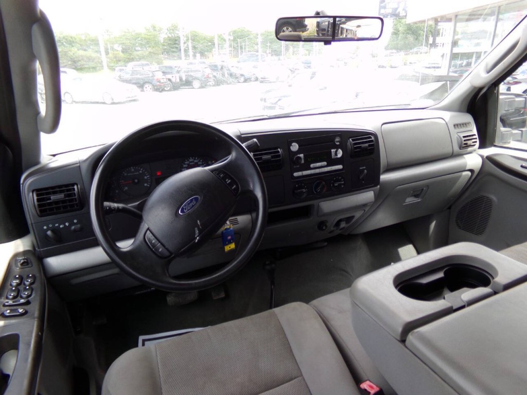 2005 Ford F-250 Image 16