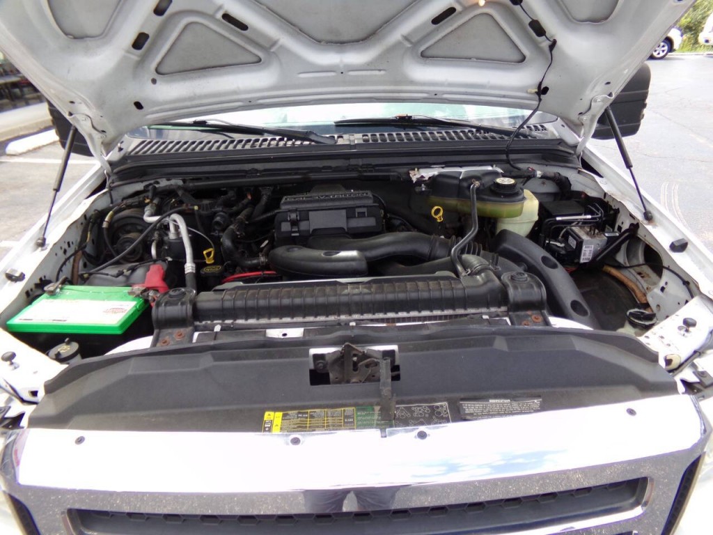2005 Ford F-250 Image 25