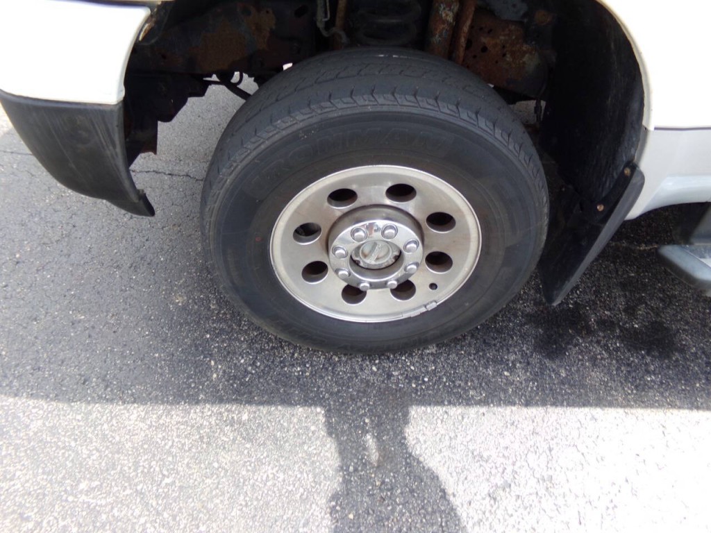 2005 Ford F-250 Image 30