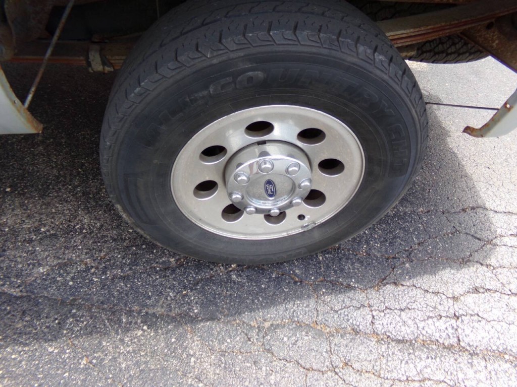 2005 Ford F-250 Image 36