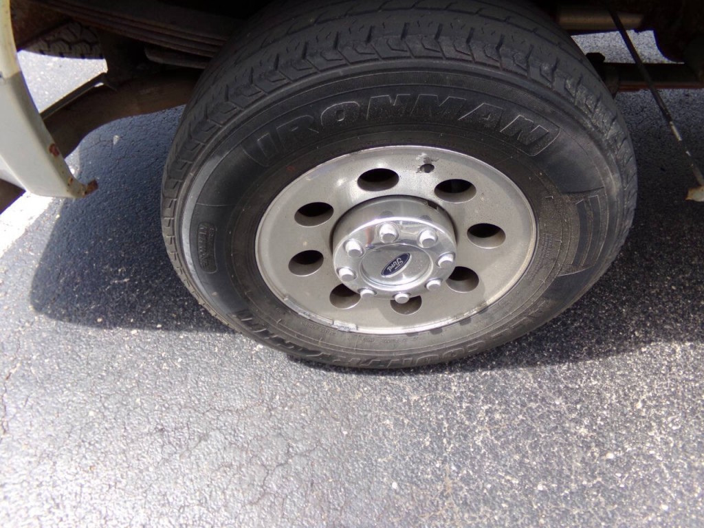 2005 Ford F-250 Image 43