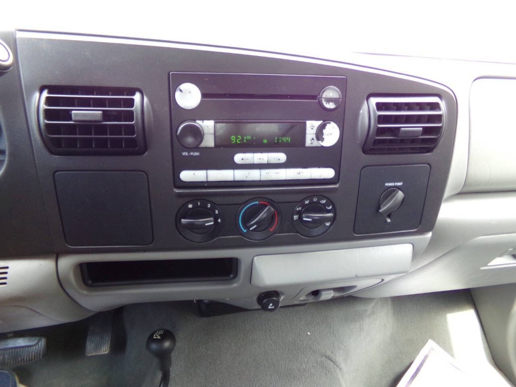 2005 Ford F-250 Image 53