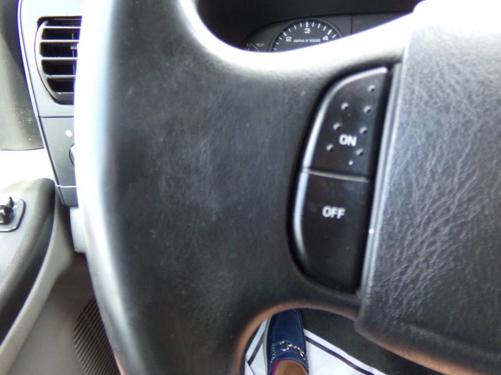 2005 Ford F-250 Image 64