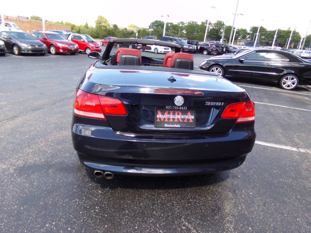 2009 BMW 3 Series Image 8